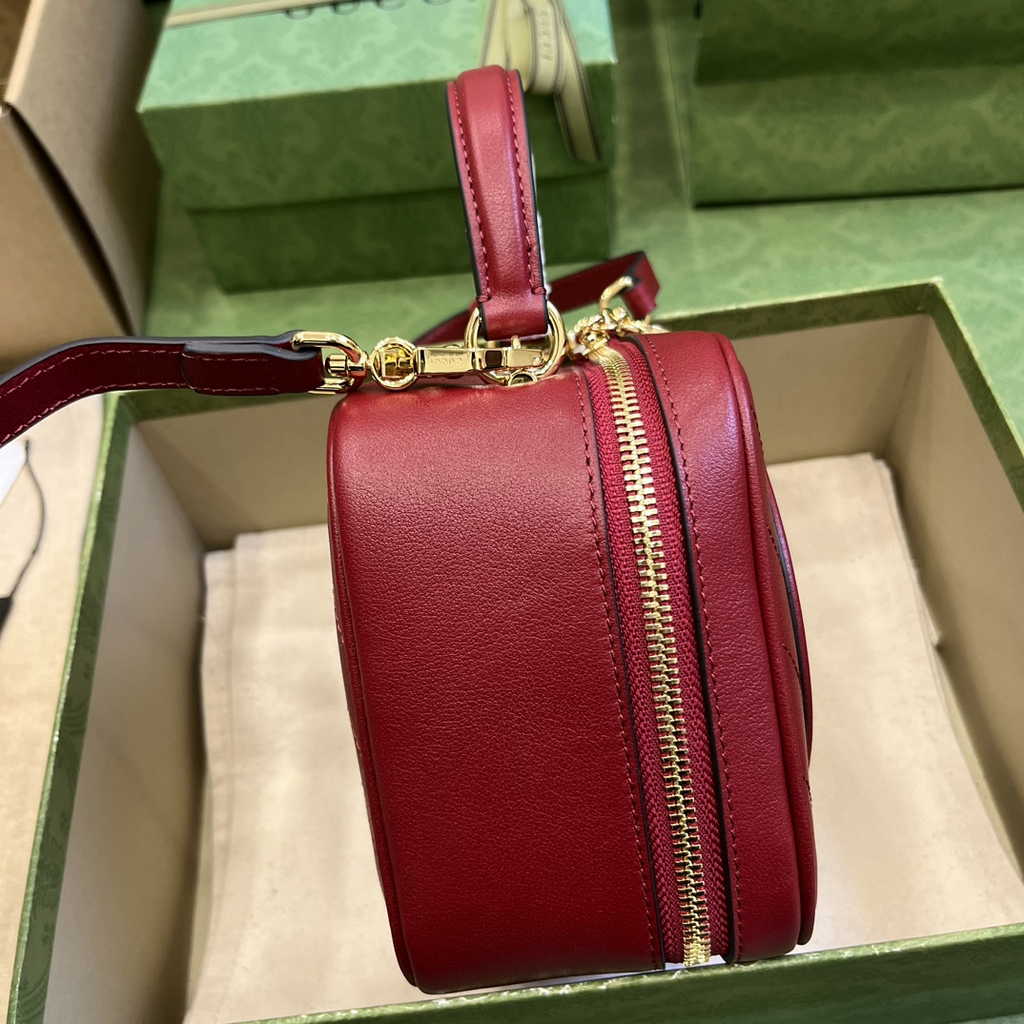 Gucci Blondie top handle bag in red leather ‎744434