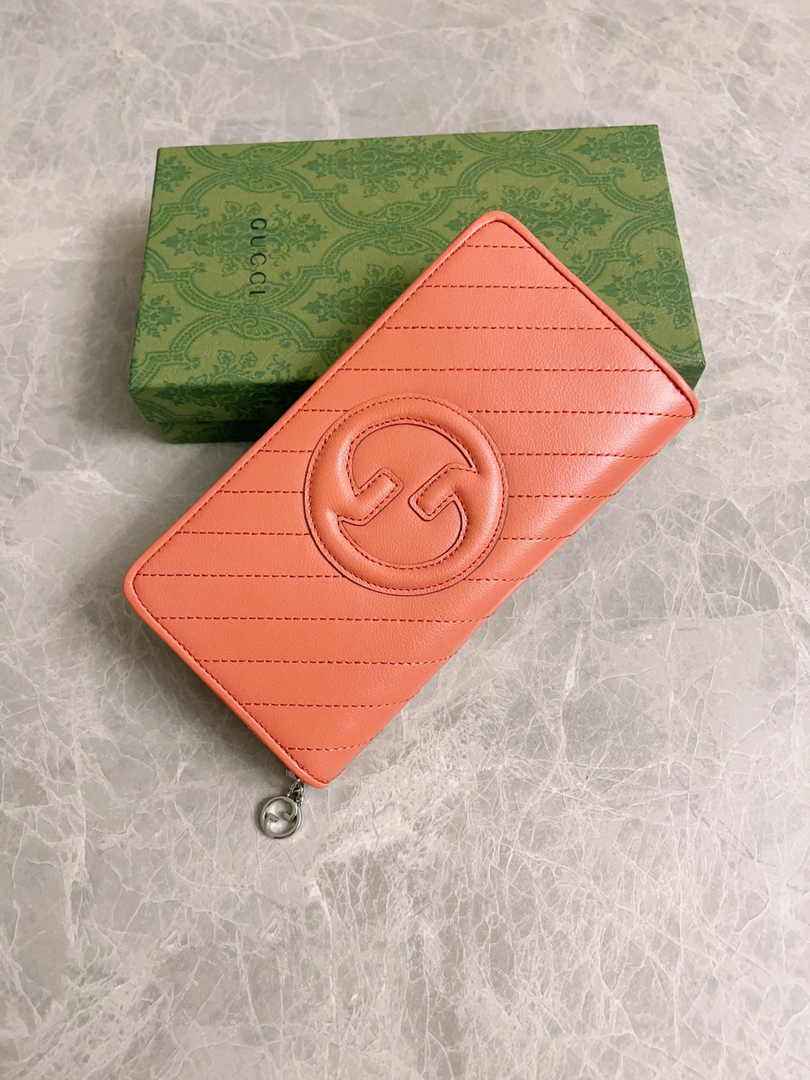 Gucci Blondie zip-around wallet 760312 in orange leather