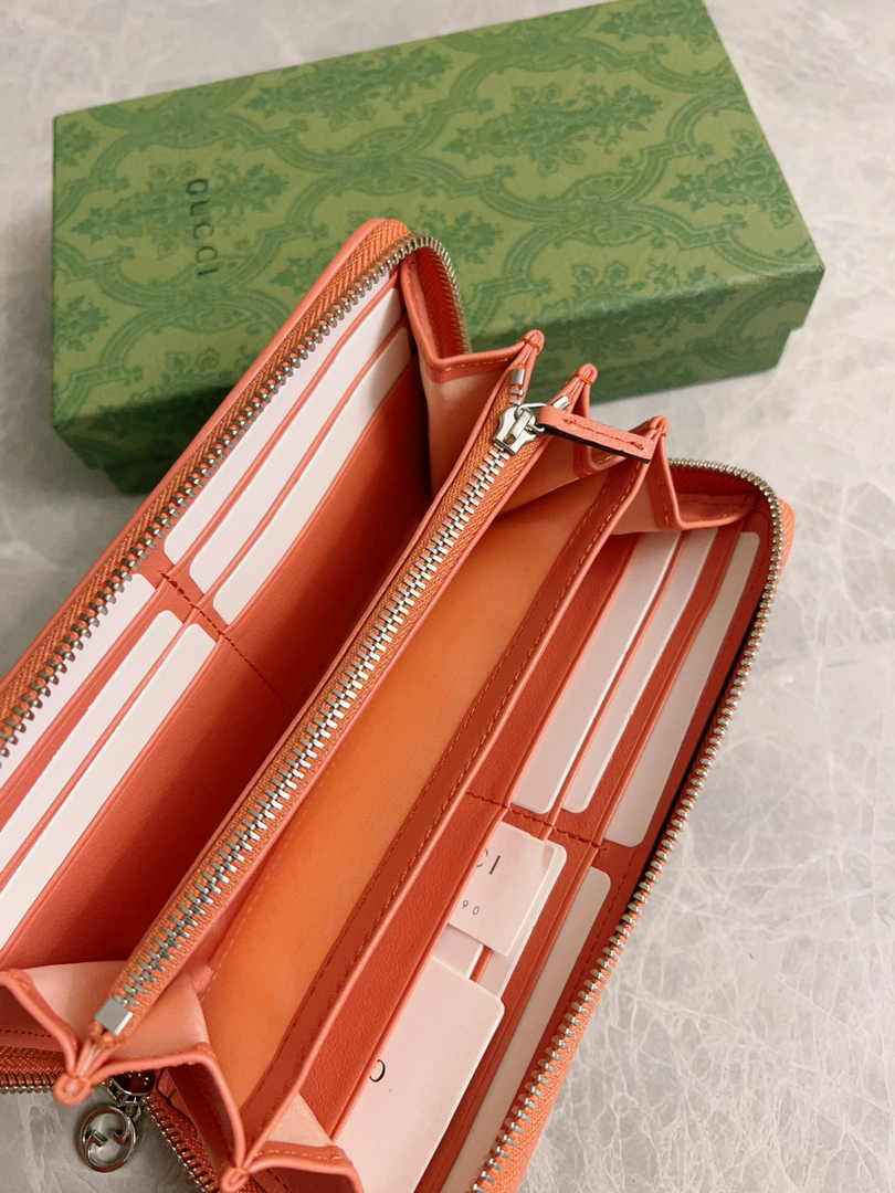 Gucci Blondie zip-around wallet 760312 in orange leather
