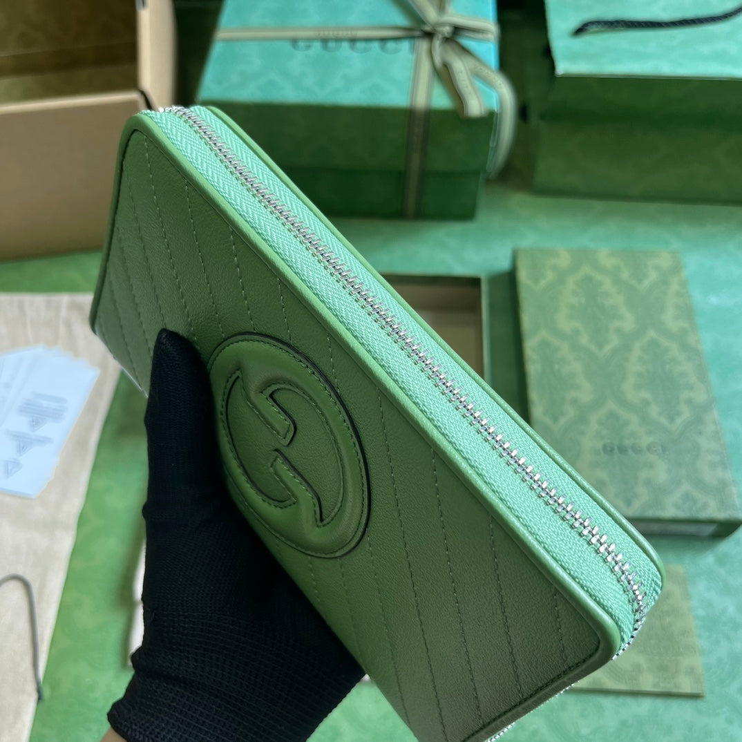 Gucci Blondie zip-around wallet 760312 in green leather