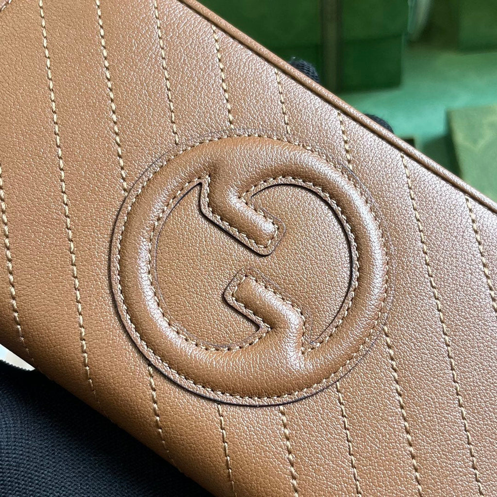 Gucci Blondie zip-around wallet 760312 in brown leather