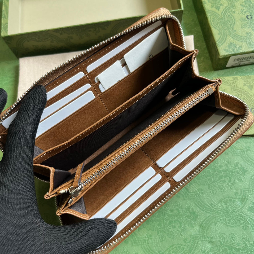 Gucci Blondie zip-around wallet 760312 in brown leather