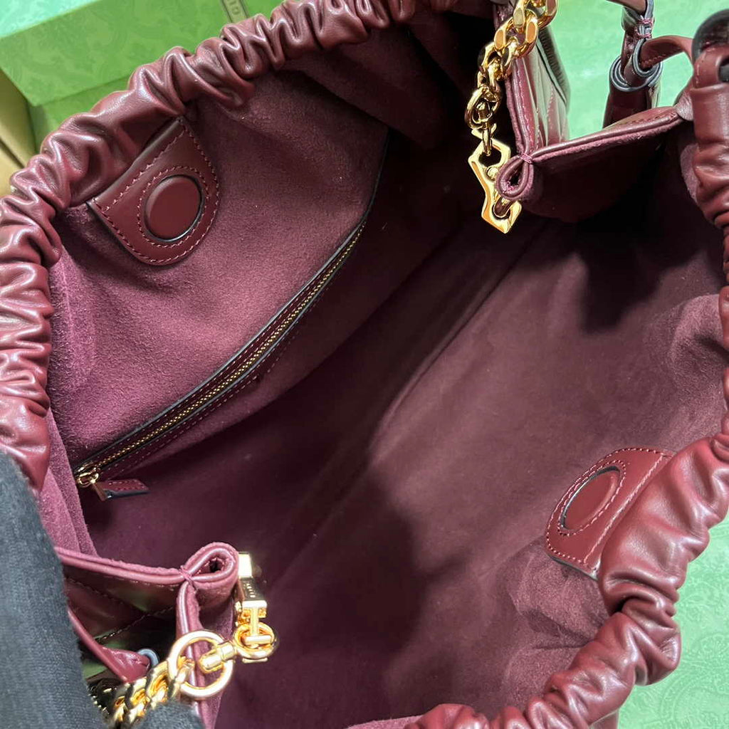 Gucci Deco medium tote bag in red leather 746210