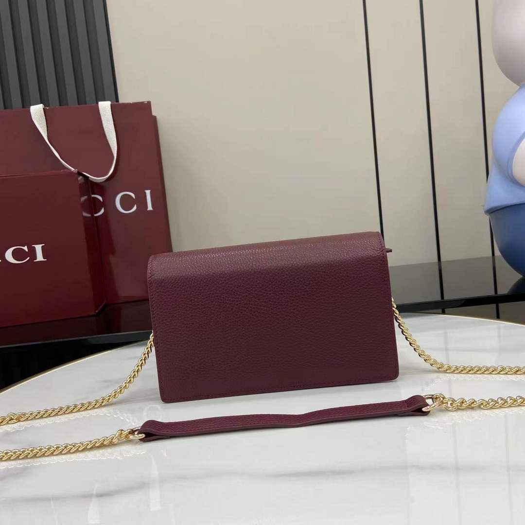 Gucci Dionysus wallet on chain ‎837373 in red leather