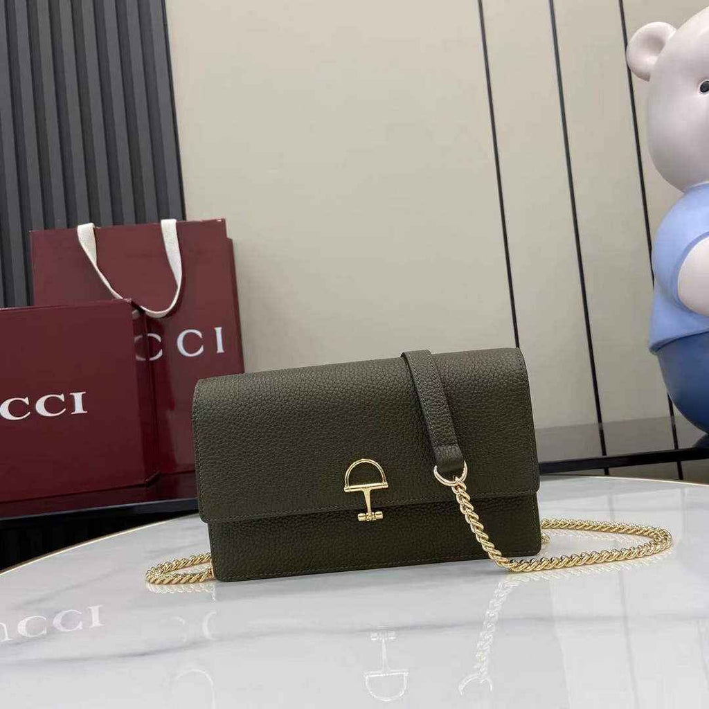Gucci Dionysus wallet on chain ‎837373 in green leather