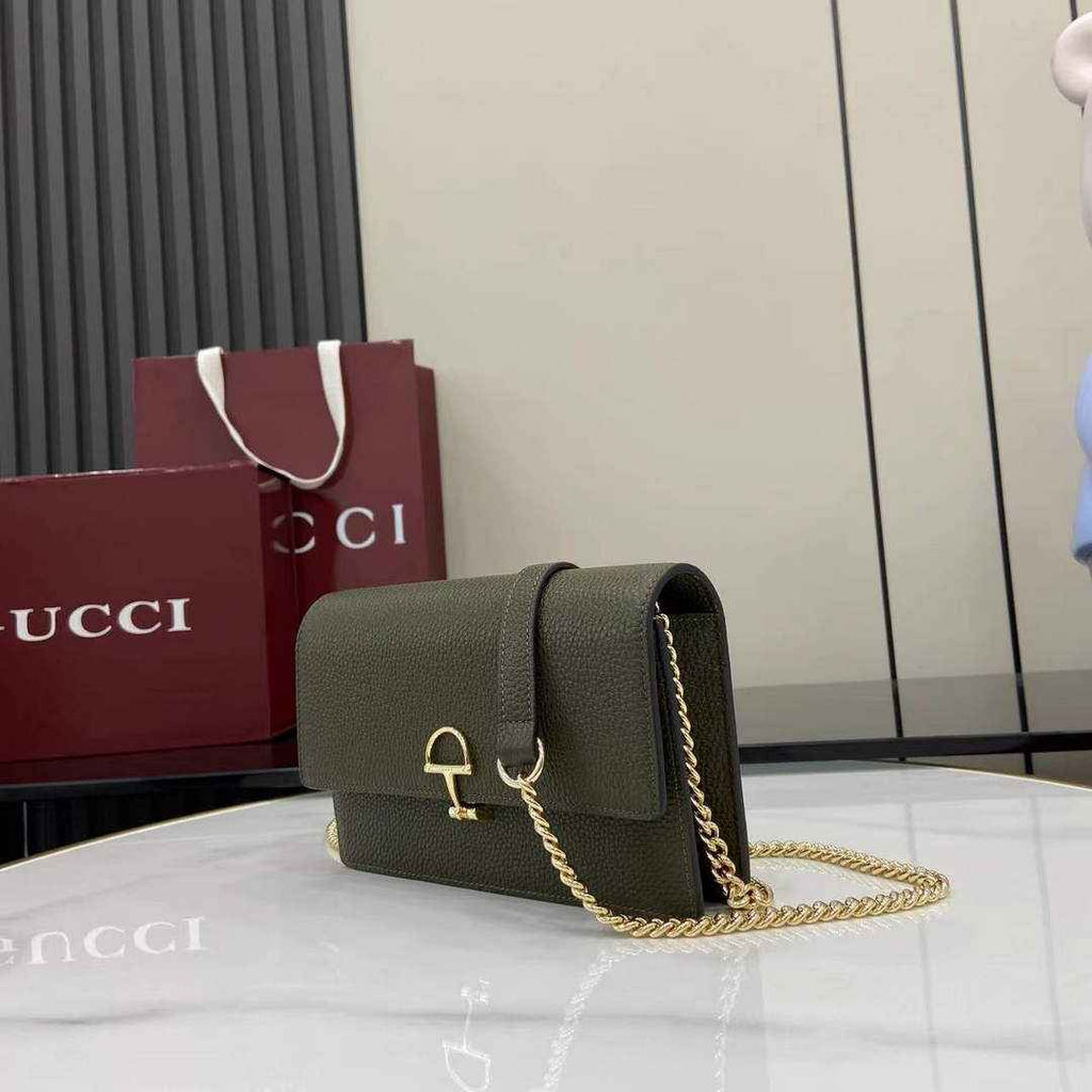 Gucci Dionysus wallet on chain ‎837373 in green leather