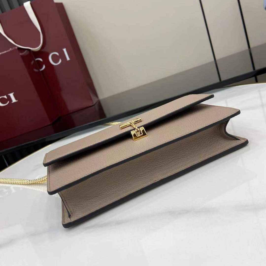Gucci Dionysus wallet on chain ‎837373 in light pink leather