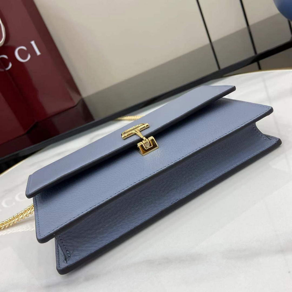 Gucci Dionysus wallet on chain ‎837373 in blue leather