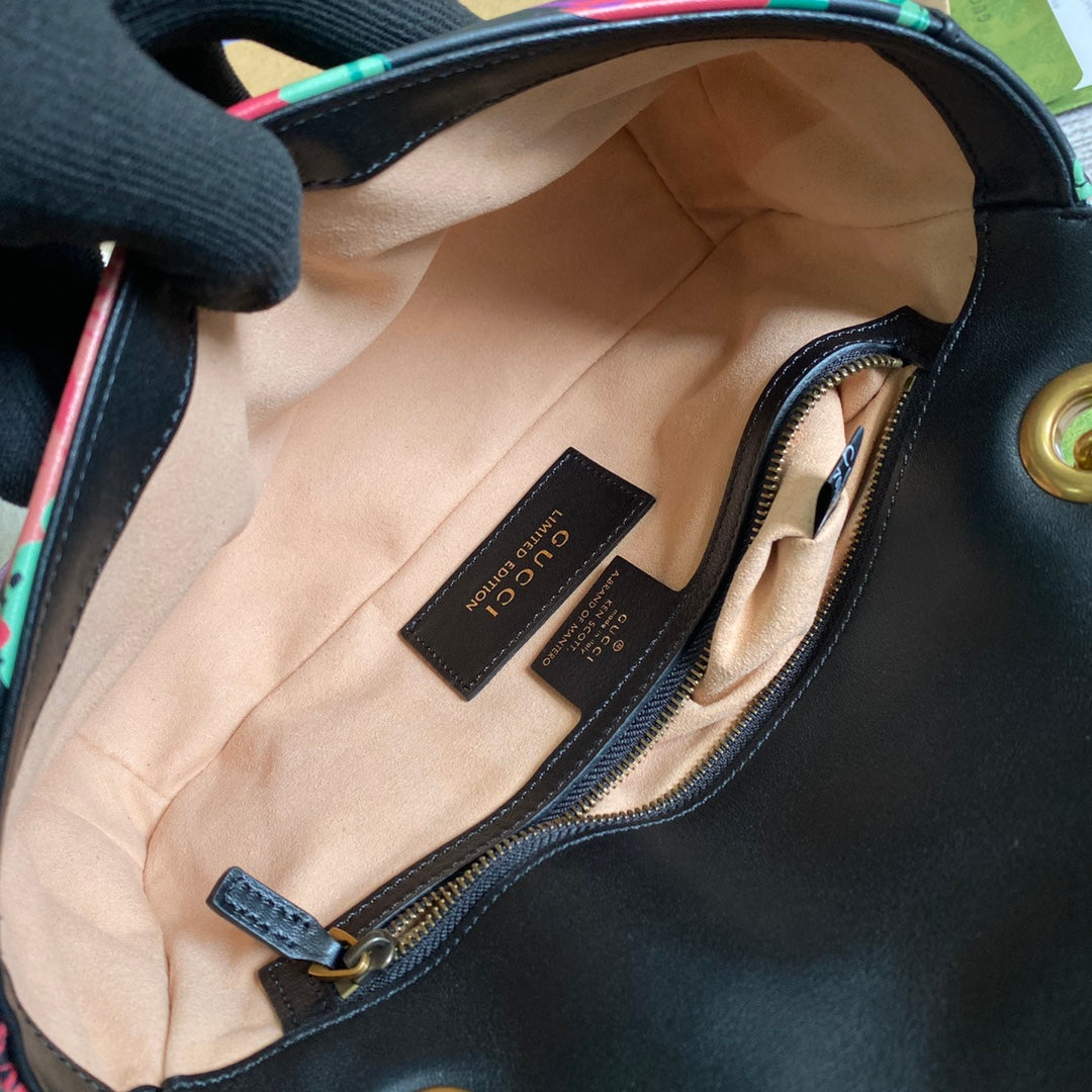 Gucci GG 443497 Marmont small shoulder handbag black