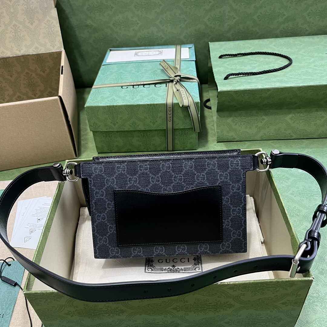 Gucci GG belt bag 746300 with Interlocking G in black Supreme