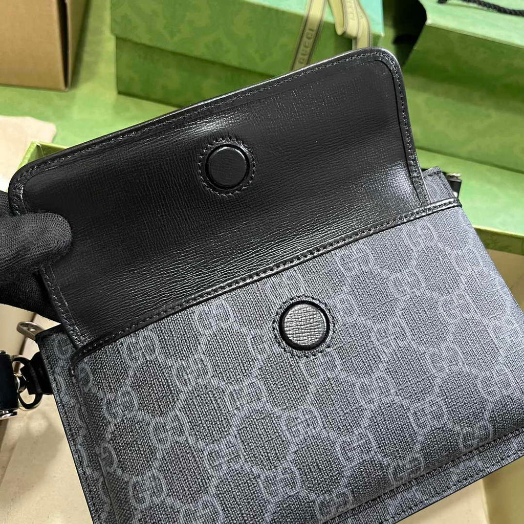 Gucci GG belt bag 746300 with Interlocking G in black Supreme
