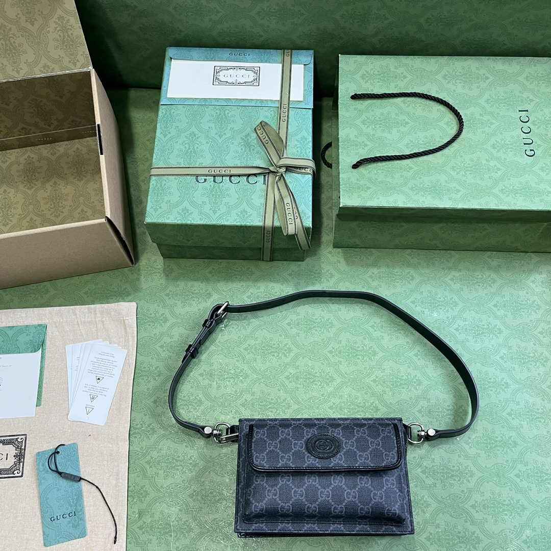 Gucci GG belt bag 746300 with Interlocking G in black Supreme