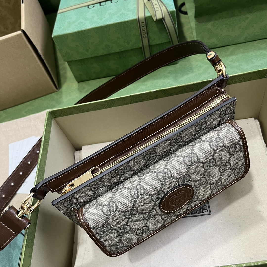 Gucci GG belt bag 746300 with Interlocking G in brown Supreme