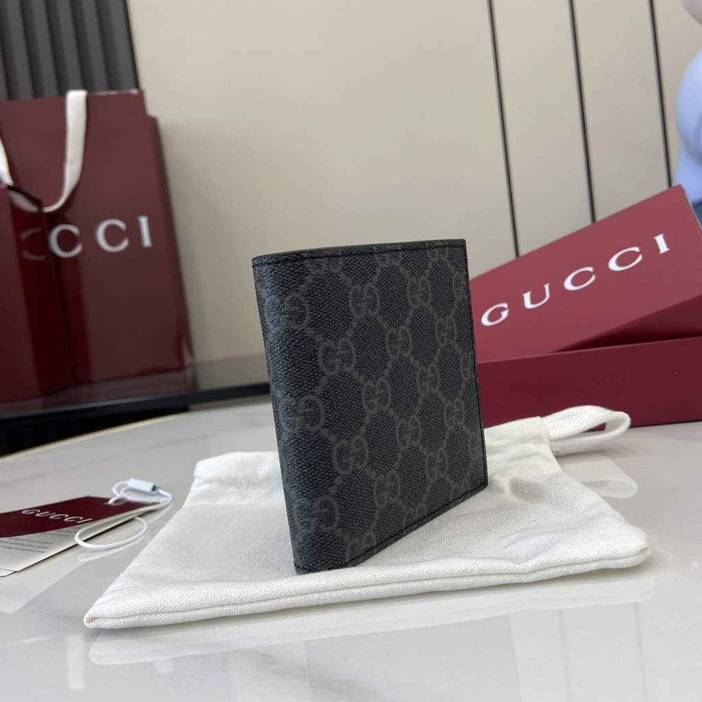 Gucci GG Emblem bi-fold wallet, 821206 in black fabric