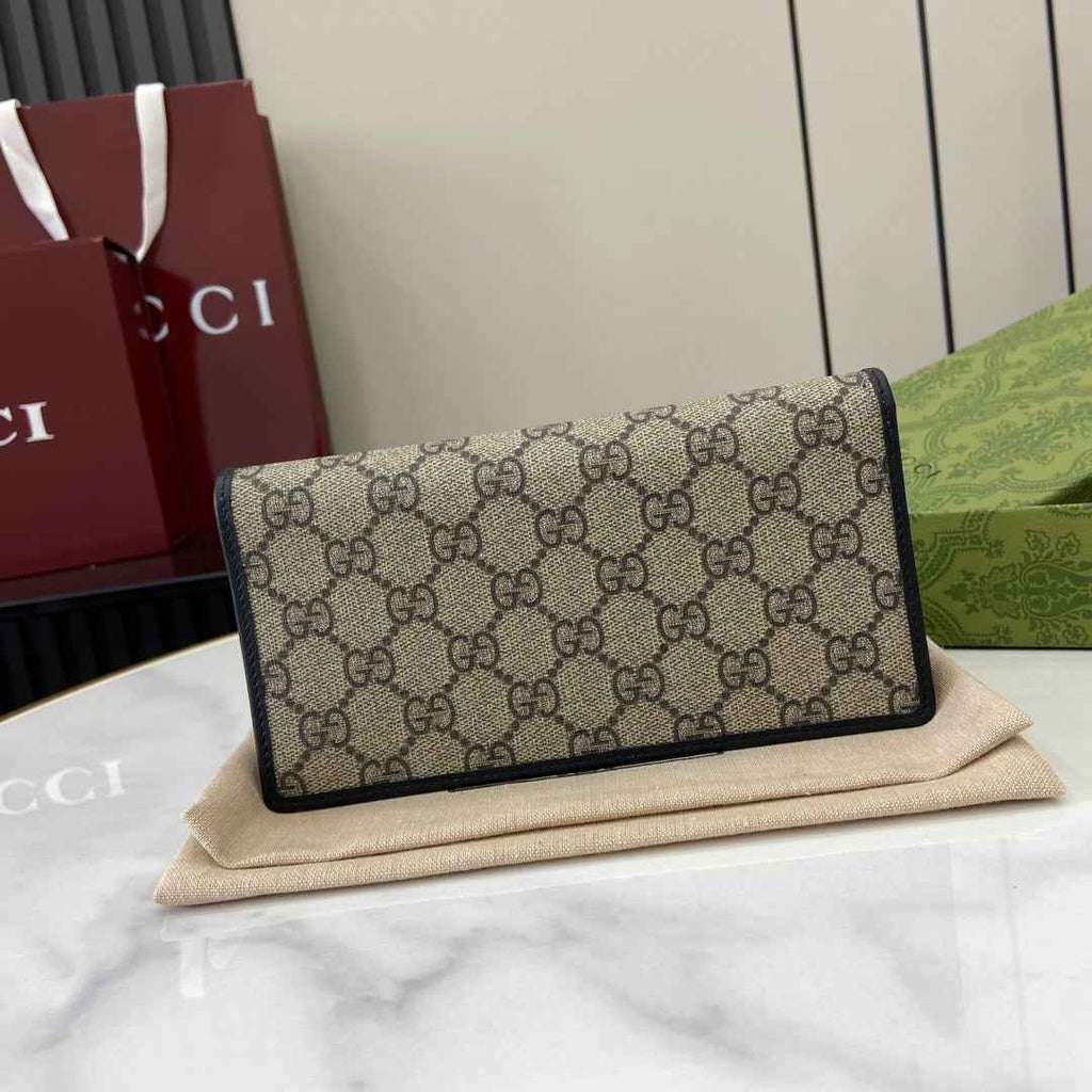 Gucci GG Emblem continental wallet 821802 black leather