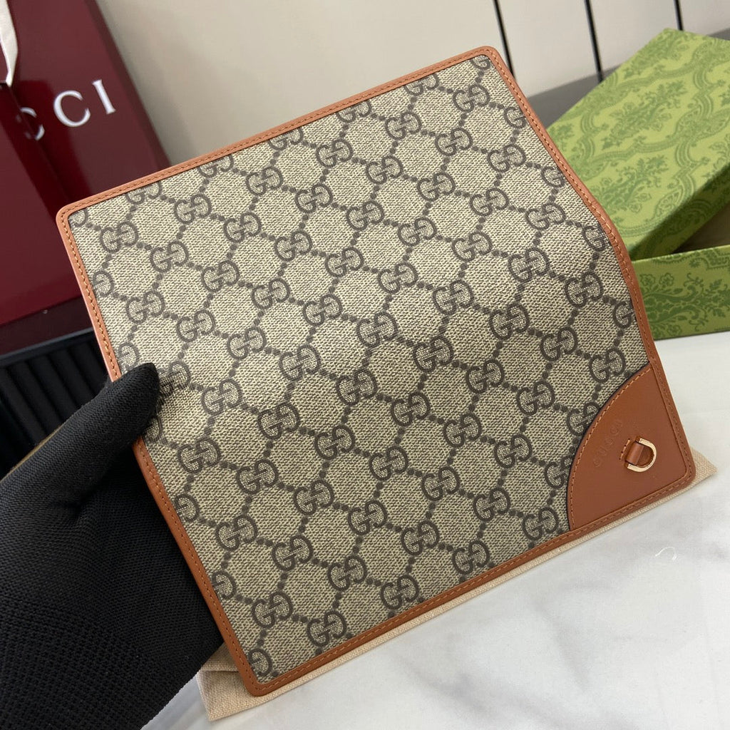 Gucci GG Emblem continental wallet 821802 brown leather
