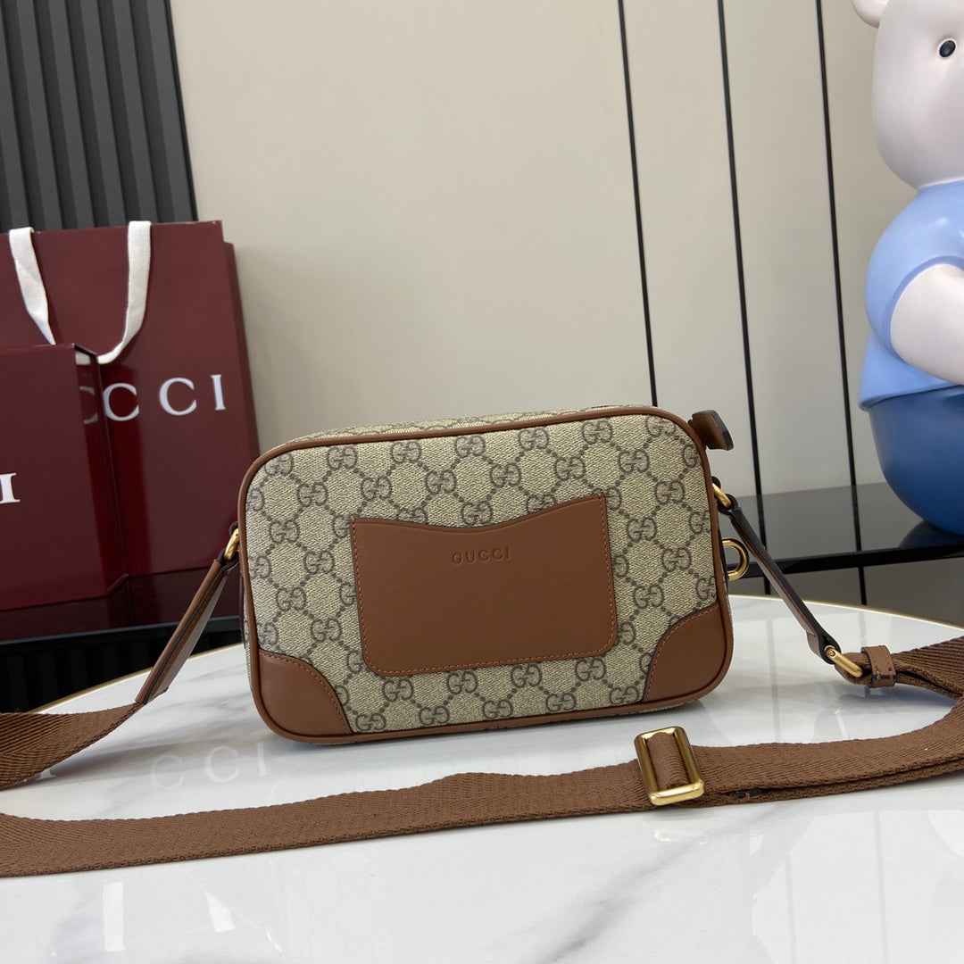 Gucci GG Emblem embossed super mini bag, 821216 in beige fabric