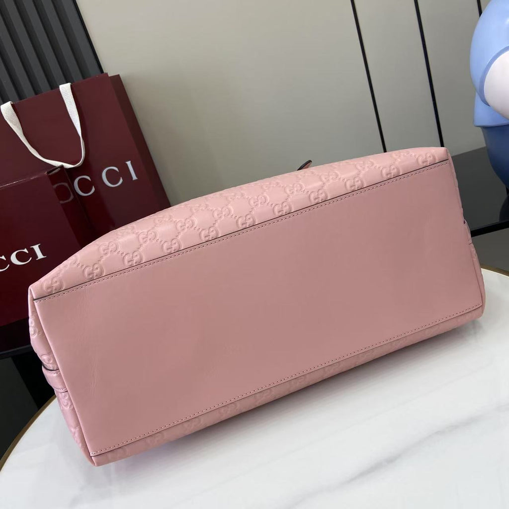 Gucci GG Emblem large tote bag 847455 in Pink GG leather