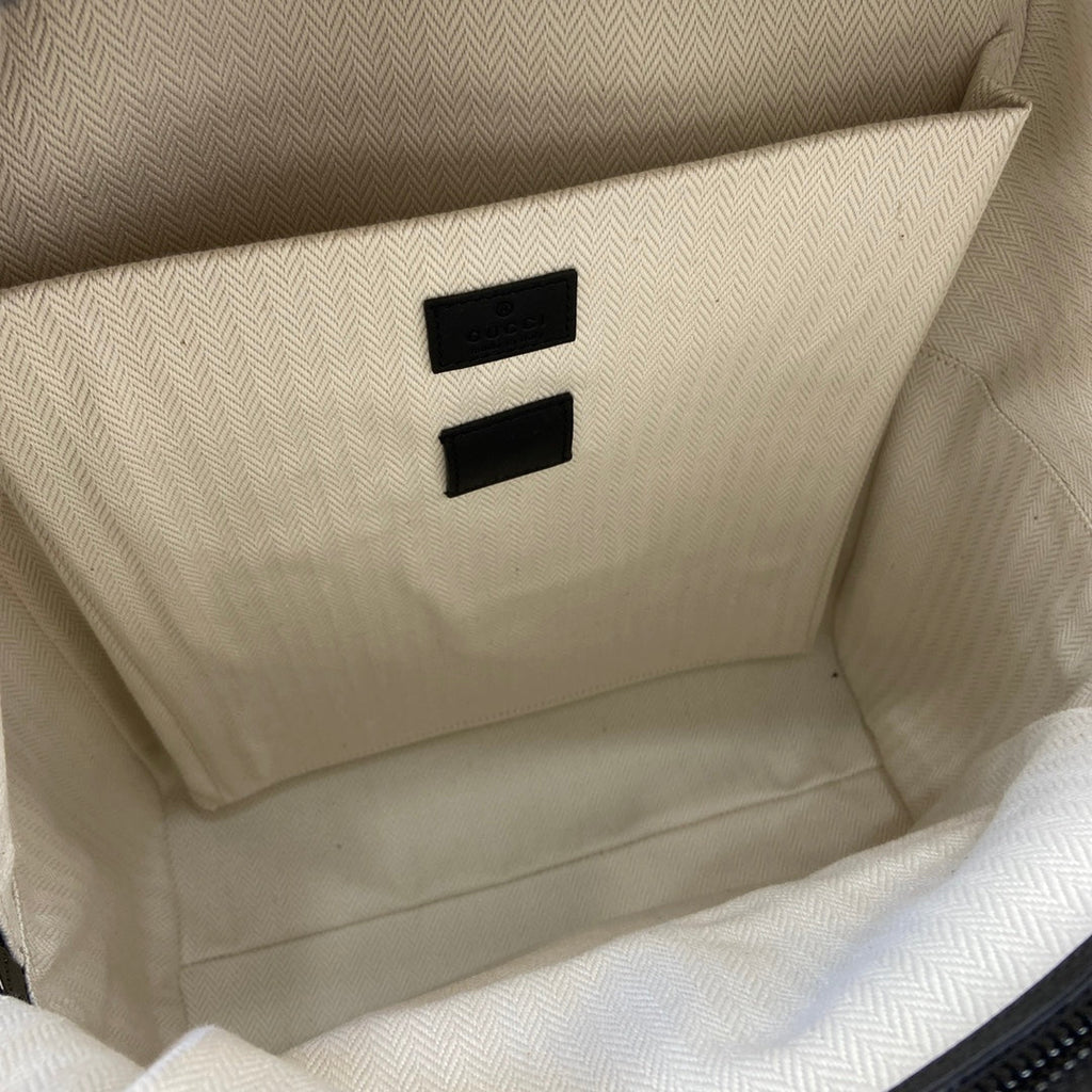 Gucci GG Emblem medium backpack ‎821159 in black fabric