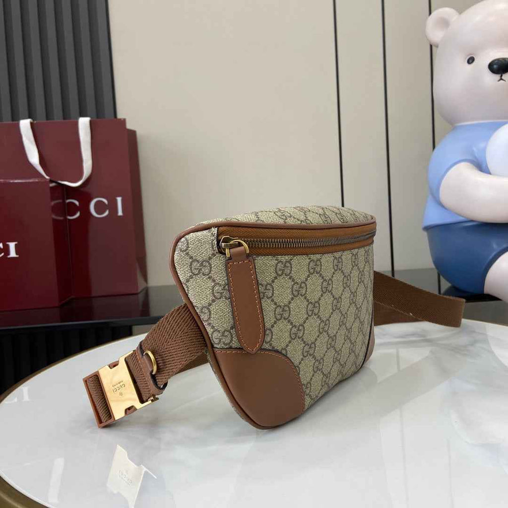 Gucci GG Emblem medium belt bag 821162 in beige fabric