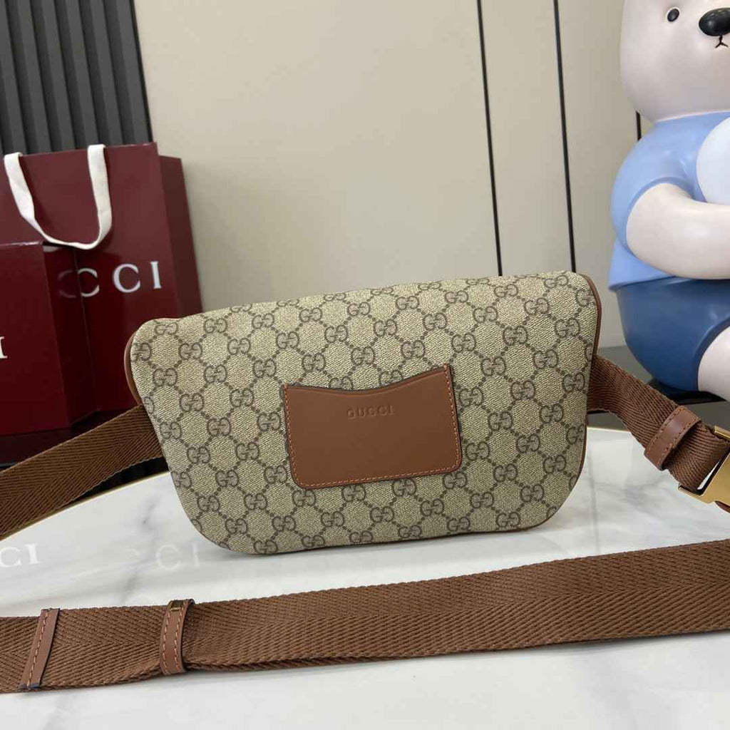 Gucci GG Emblem medium belt bag 821162 in beige fabric