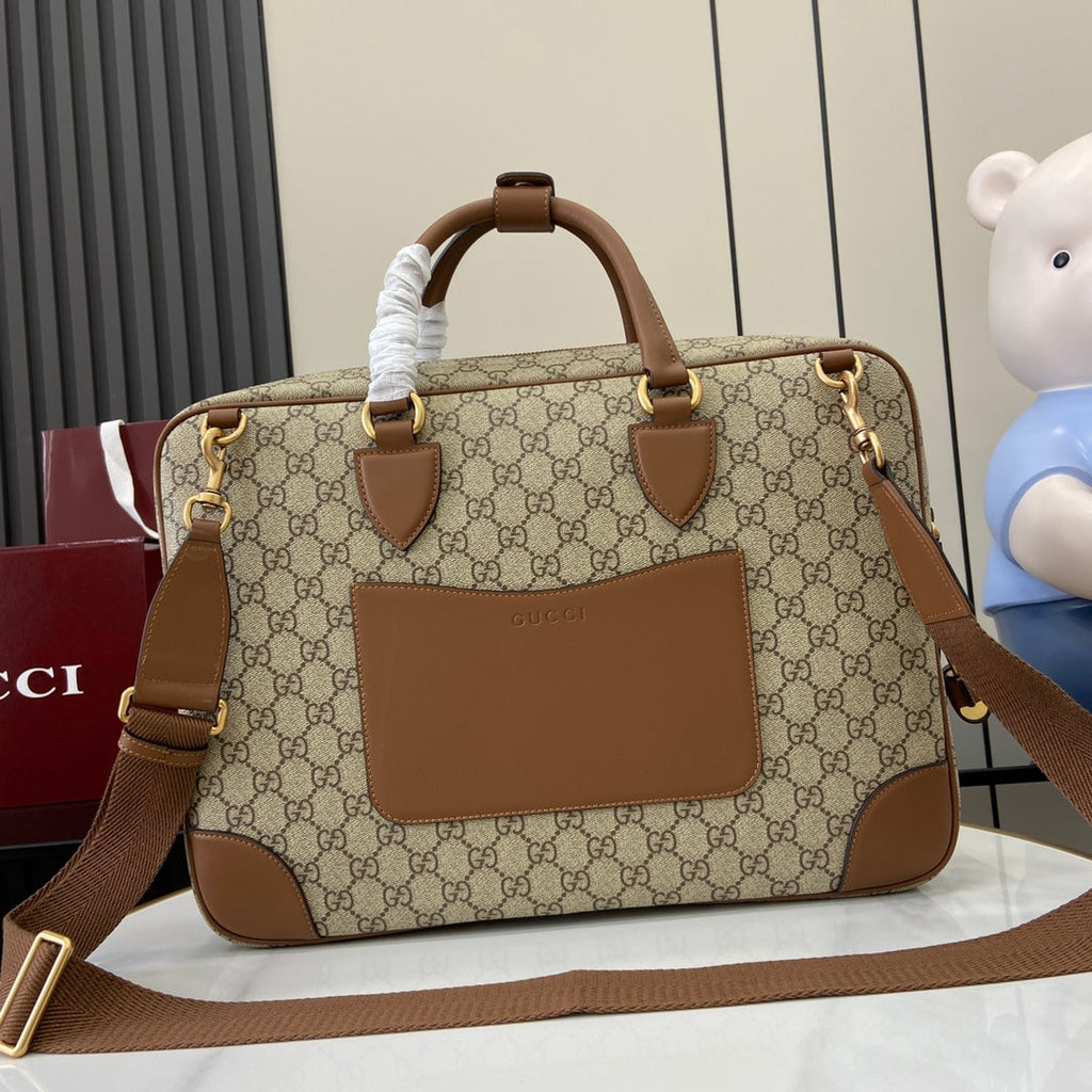Gucci GG Emblem medium briefcase 821149  in beige fabric