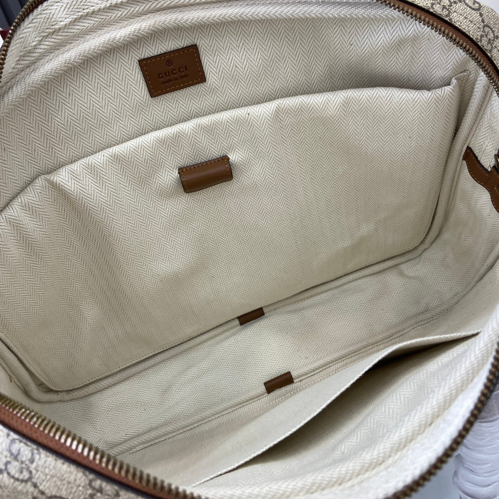 Gucci GG Emblem medium briefcase 821149  in beige fabric