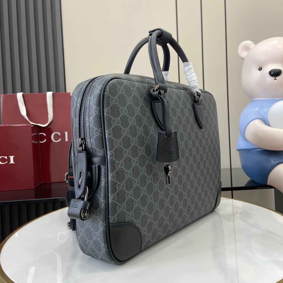 Gucci GG Emblem medium briefcase 821149  in black fabric