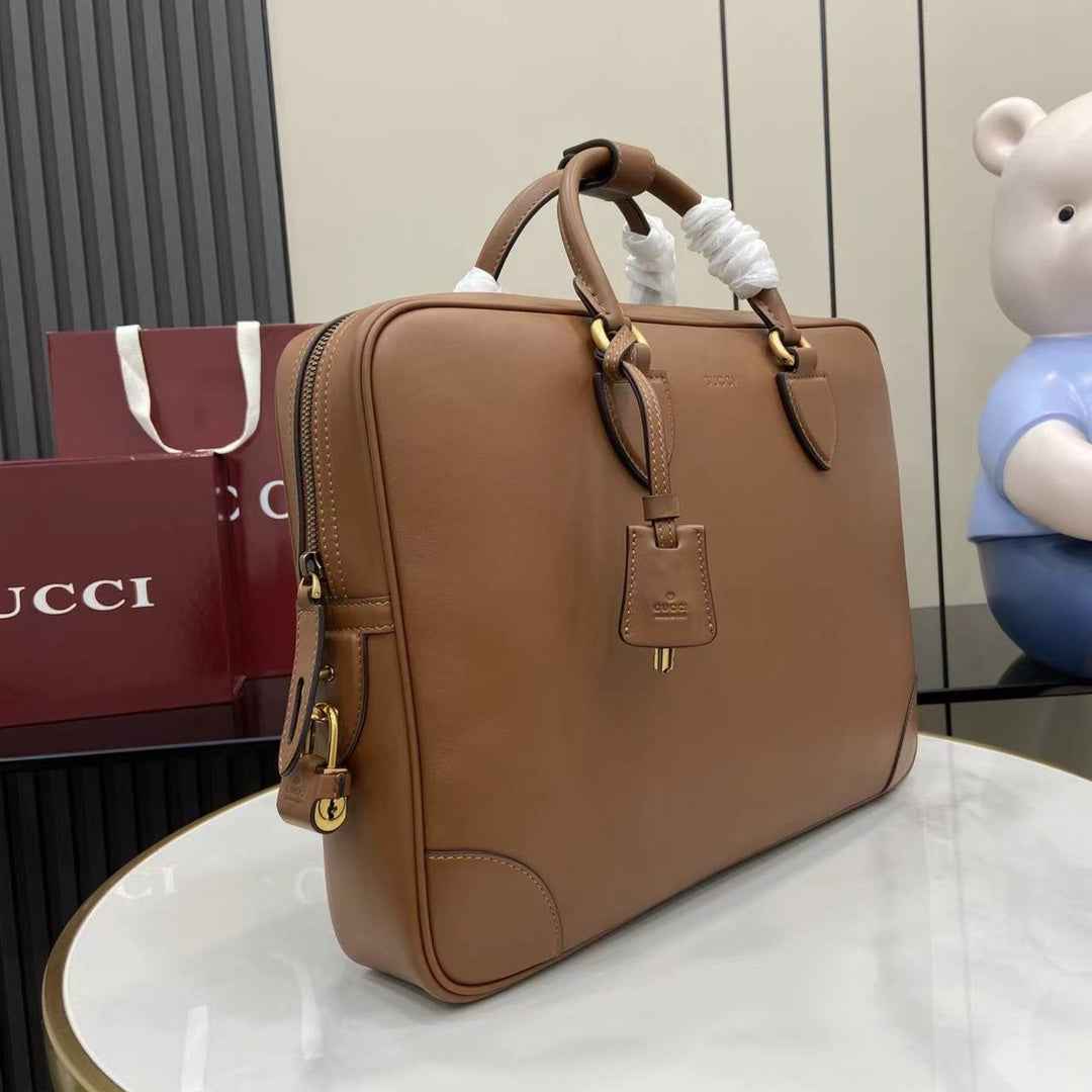 Gucci GG Emblem medium briefcase 821149  in black leather