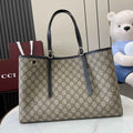 Gucci GG Emblem large tote bag 815213 in black fabric