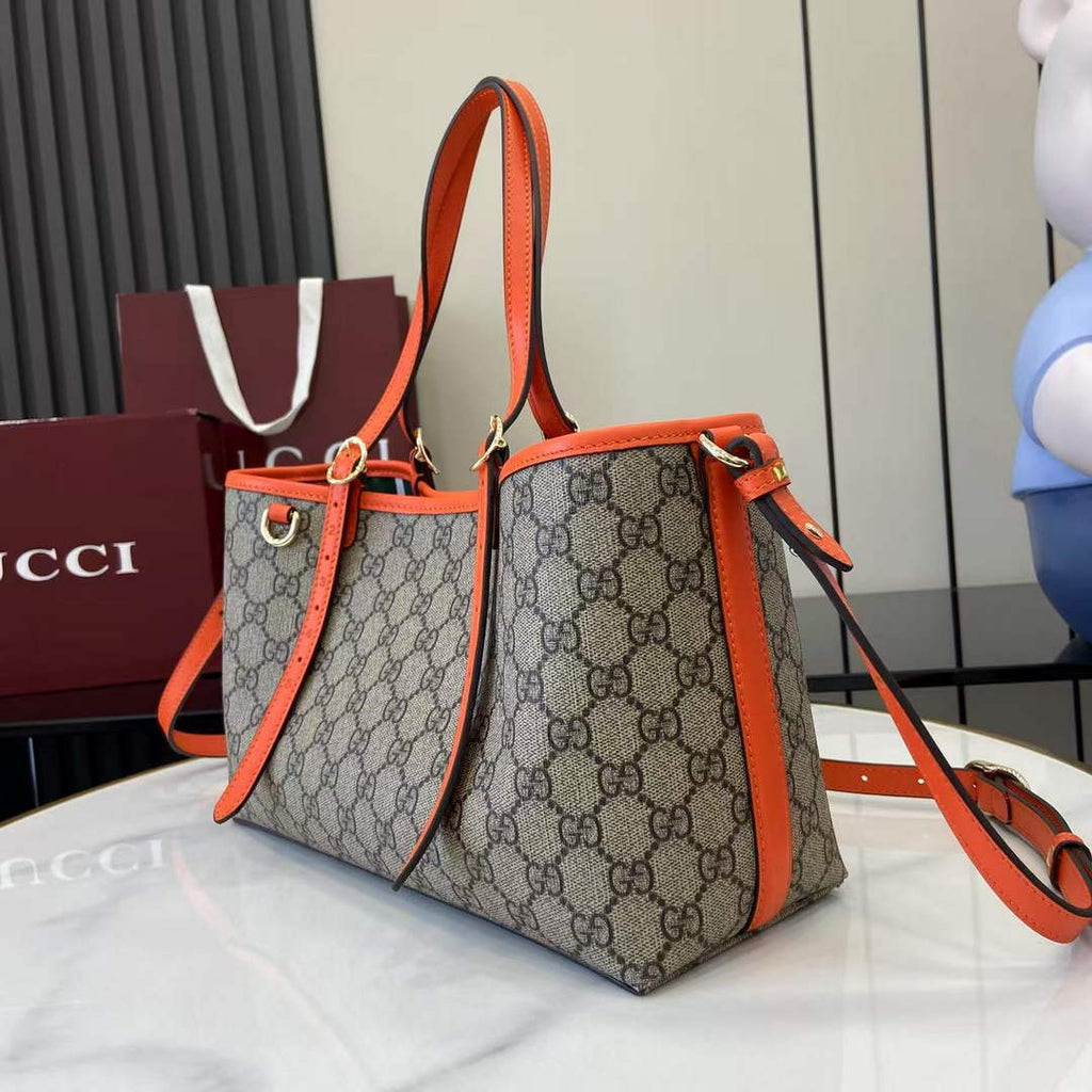Gucci GG Emblem medium tote bag 815214 in orange fabric