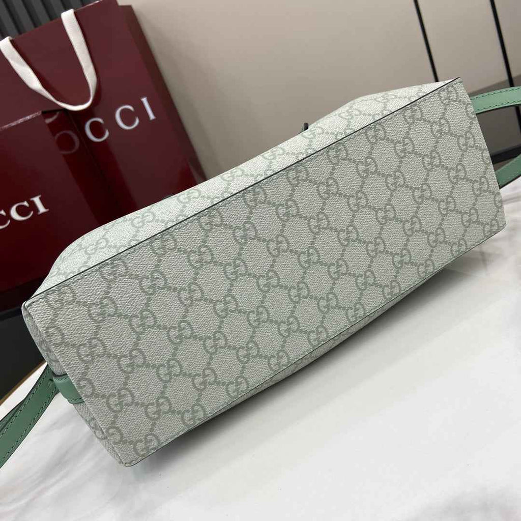 Gucci GG Emblem medium tote bag 815214 in green fabric