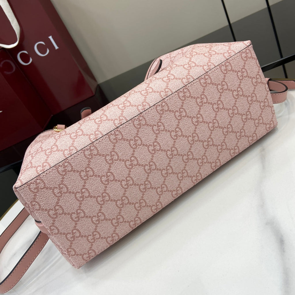 Gucci GG Emblem medium tote bag 815214 in pink fabric