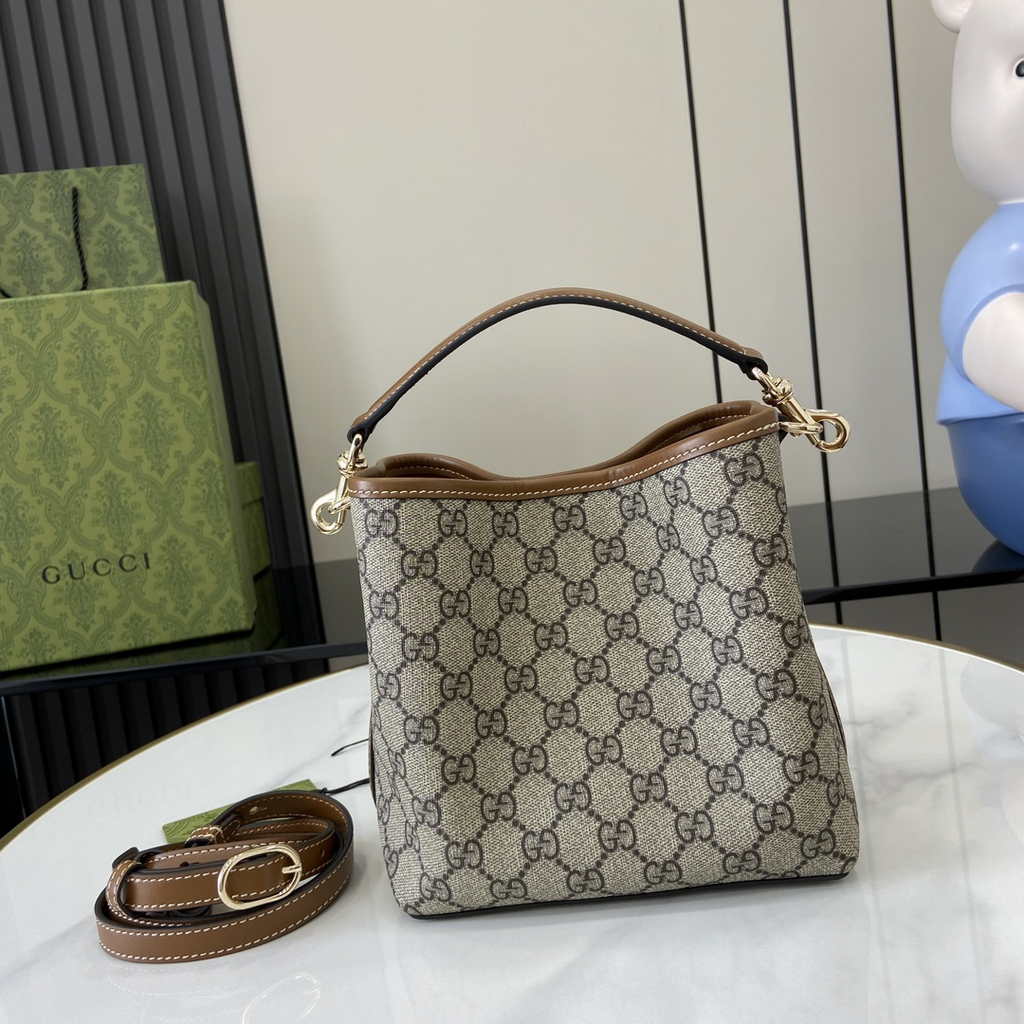 Gucci GG Emblem small bucket bag 815118 in beige and dark brown fabric