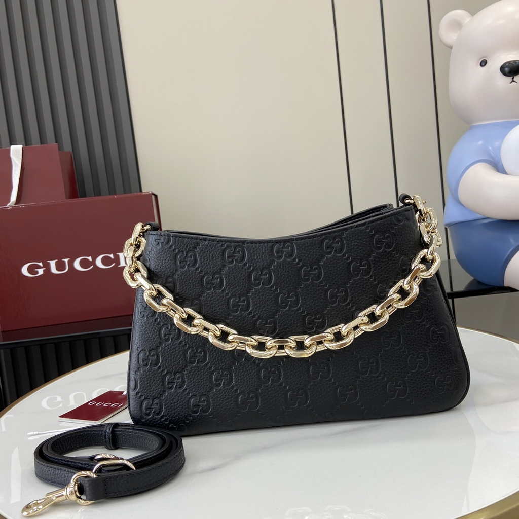 Gucci GG Emblem mini shoulder bag 815263 in black GG leather