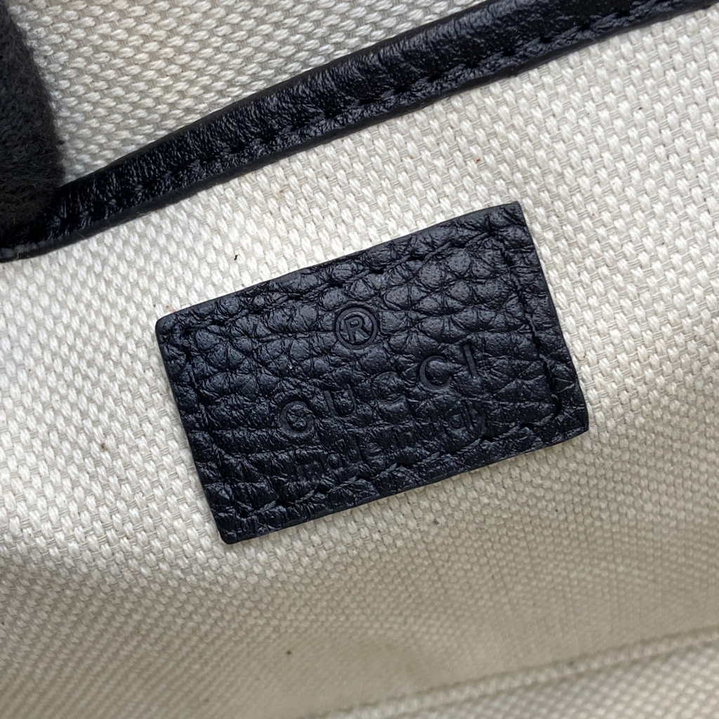 Gucci GG Emblem mini shoulder bag 815263 in black GG leather