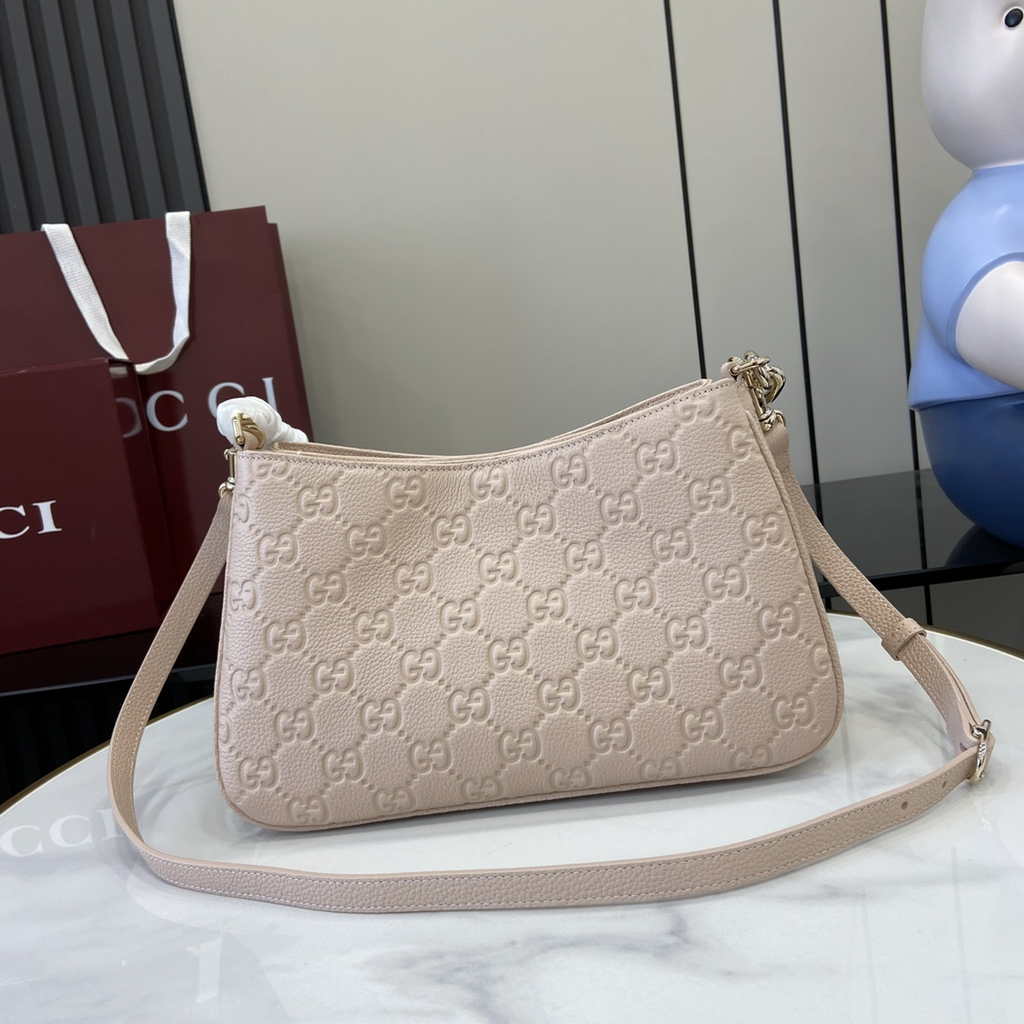 Gucci GG Emblem mini shoulder bag 815263 in light pink GG leather