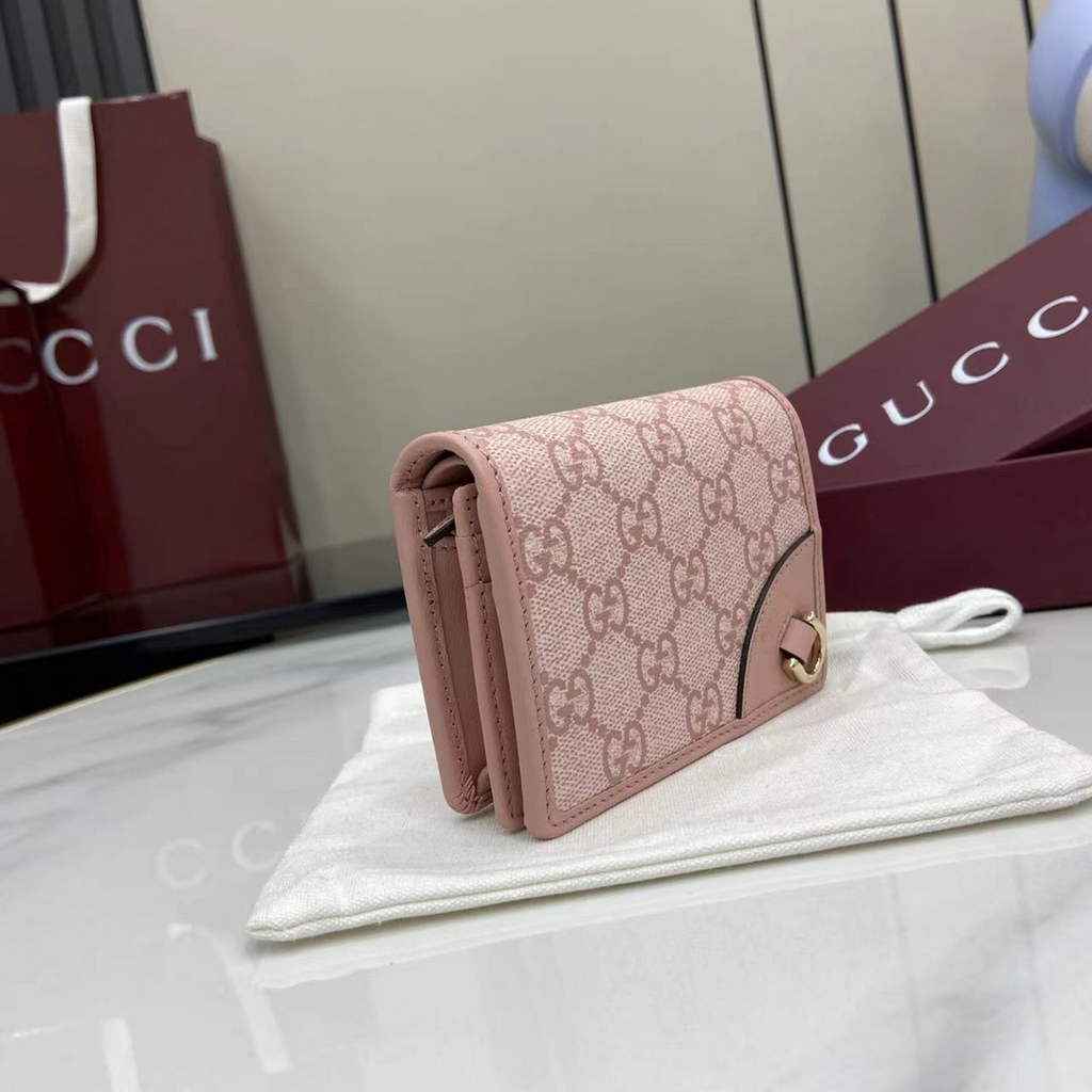 Gucci GG Emblem mini wallet, 820692 in pink leather