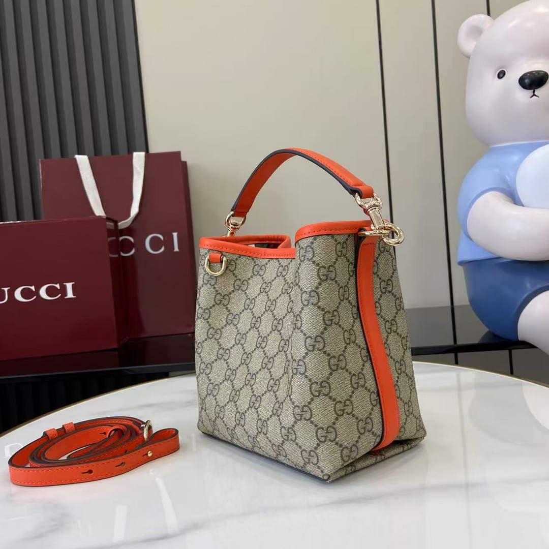 Gucci GG Emblem small bucket bag 815118 in orange fabric