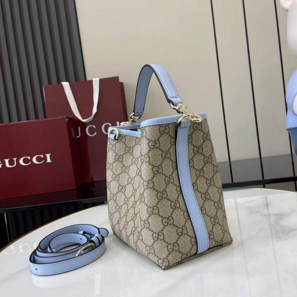 Gucci GG Emblem small bucket bag 815118 in blue fabric