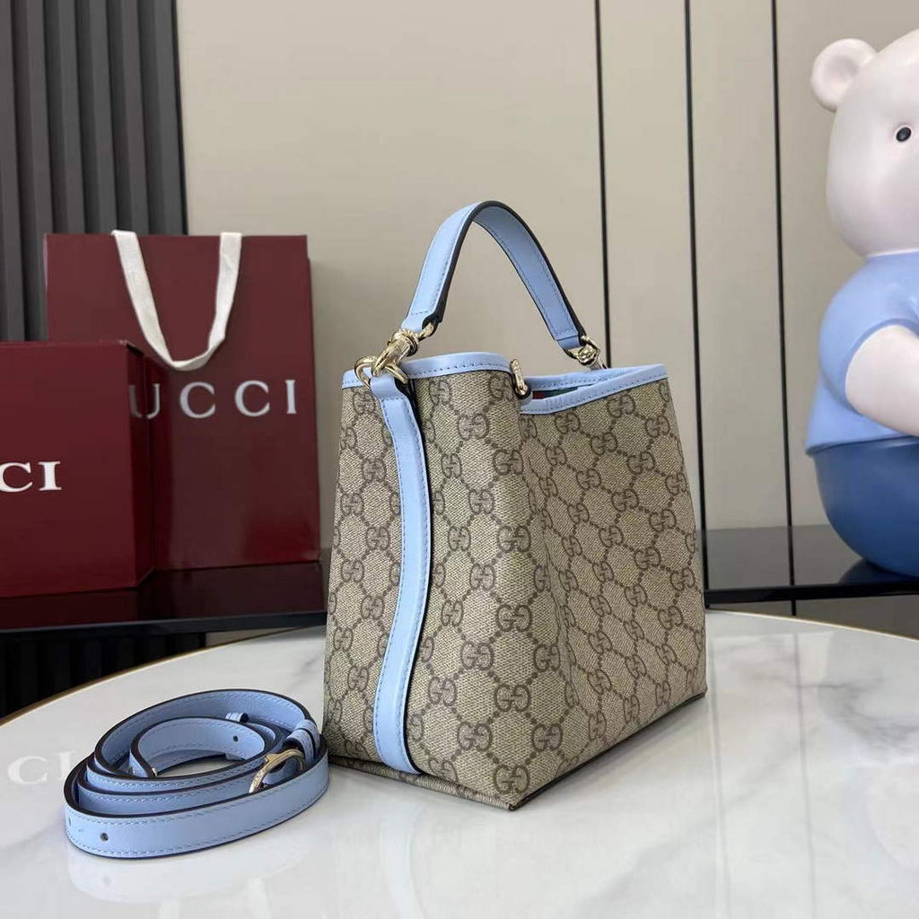 Gucci GG Emblem small bucket bag 815118 in blue fabric