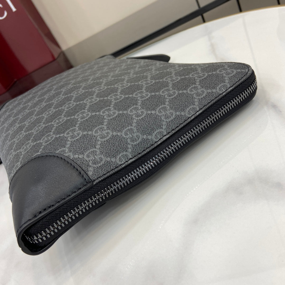 Gucci GG Emblem small business case, 821156 in black fabric