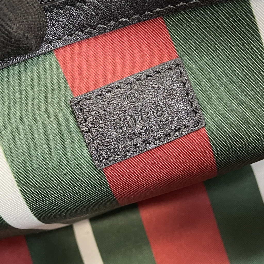 Gucci GG Emblem medium bucket bag ‎815103 in black fabric