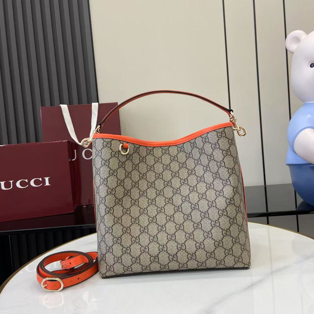 Gucci GG Emblem medium bucket bag ‎815103 in orange fabric