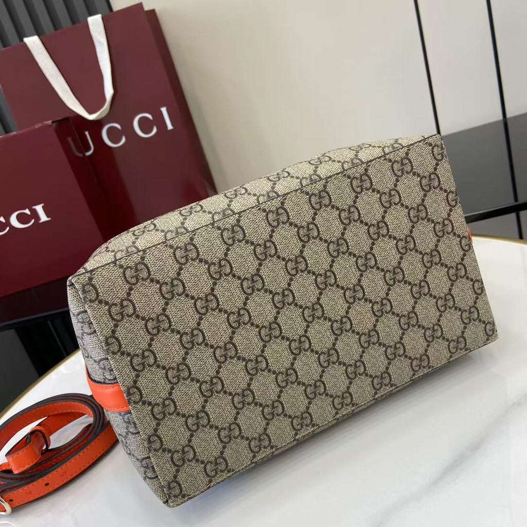 Gucci GG Emblem medium bucket bag ‎815103 in orange fabric