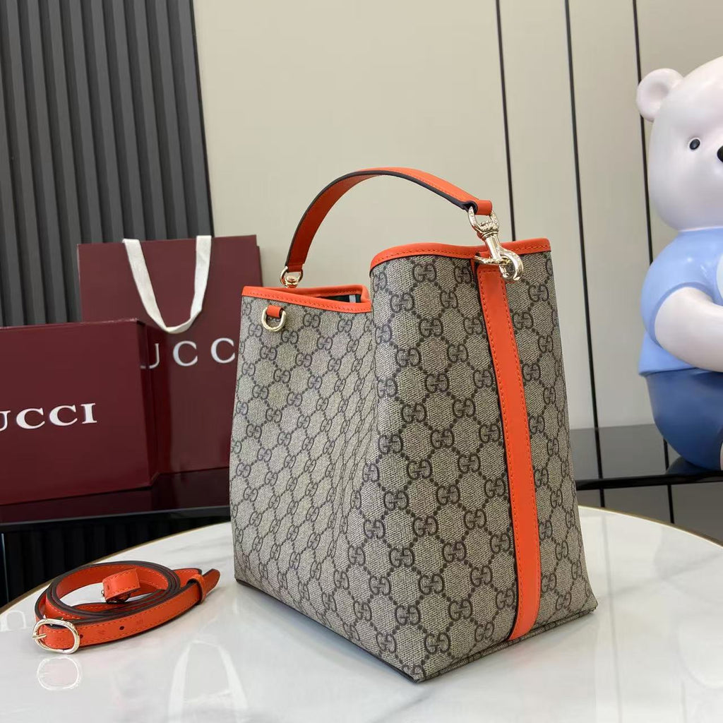 Gucci GG Emblem medium bucket bag ‎815103 in orange fabric