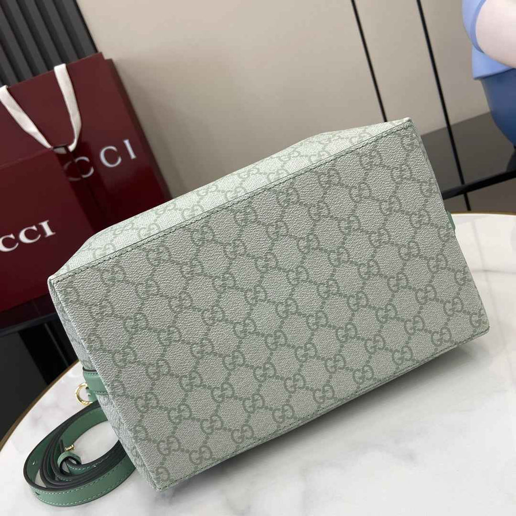 Gucci GG Emblem medium bucket bag ‎815103 in green fabric