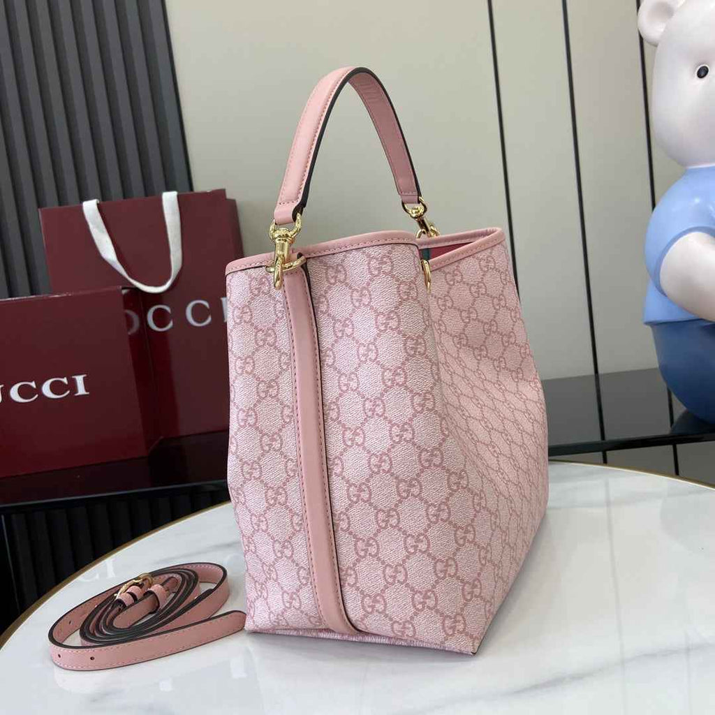 Gucci GG Emblem medium bucket bag ‎815103 in pink fabric