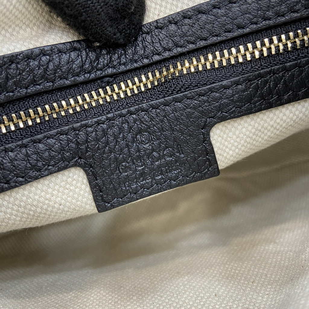 Gucci GG Emblem small shoulder bag 815409 in black GG leather