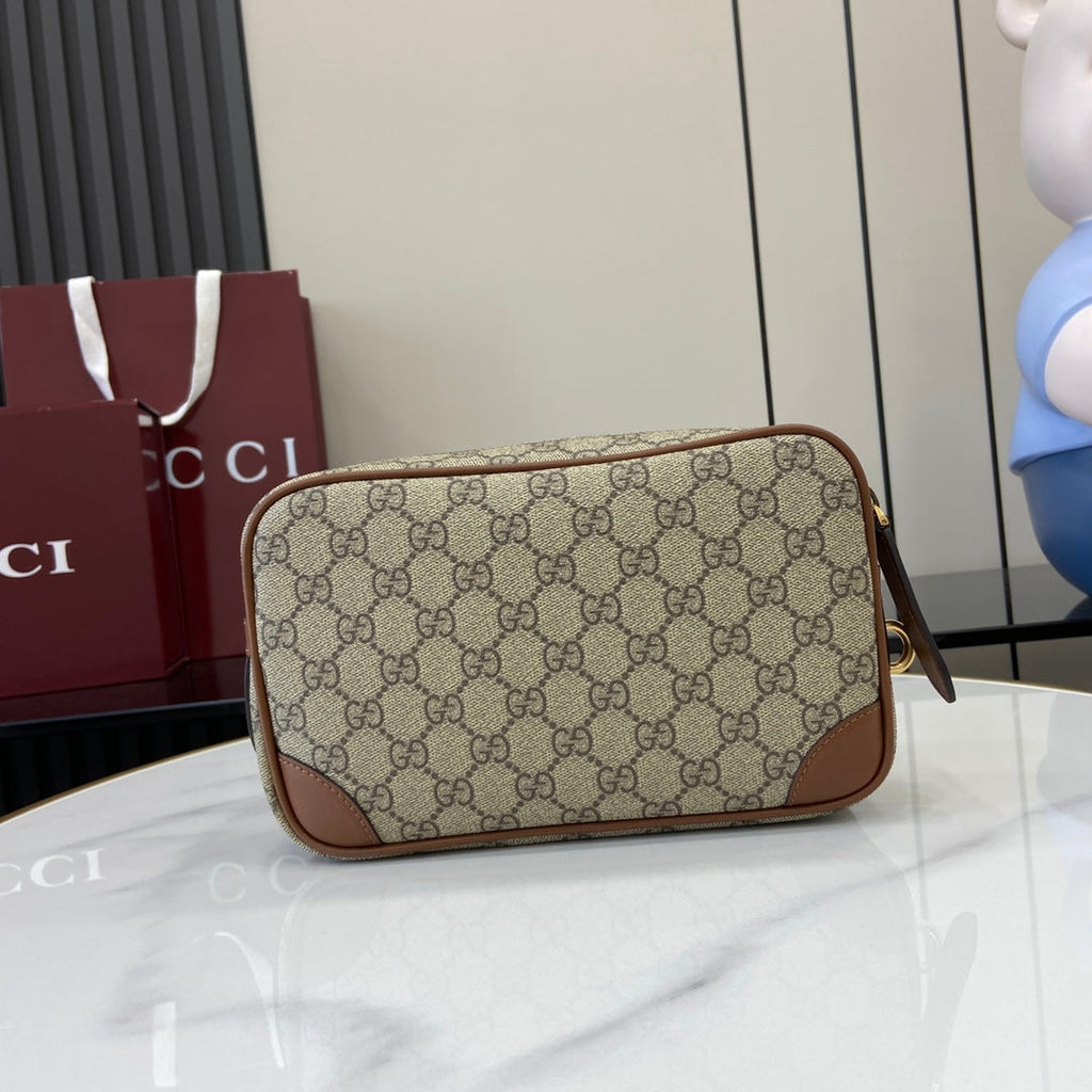 Gucci GG Emblem small toiletry case, ‎821164 in beige fabric